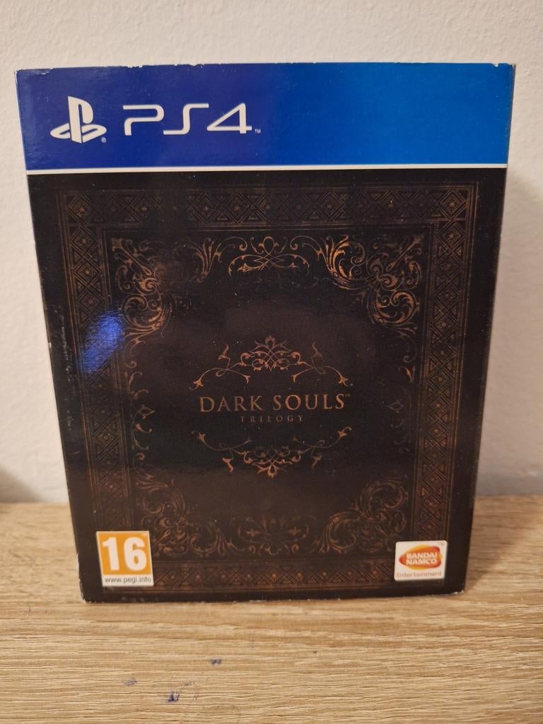 Te koop: Dark Souls Trilogy PS4, Consoles de jeu & Jeux vidéo, Jeux | Sony PlayStation 4, Enlèvement ou Envoi, Comme neuf
