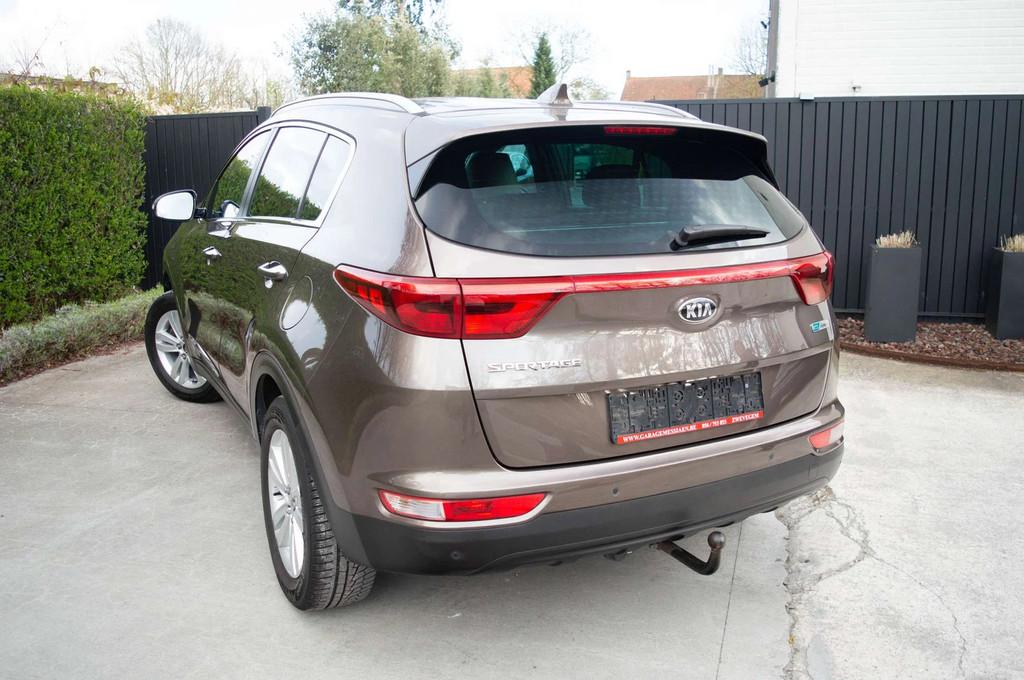 Kia Sportage Sportage 1.6i 2WD Business Fusion ISG, Auto's, Kia, Gebruikt, 4 cilinders, Bruin, Bedrijf