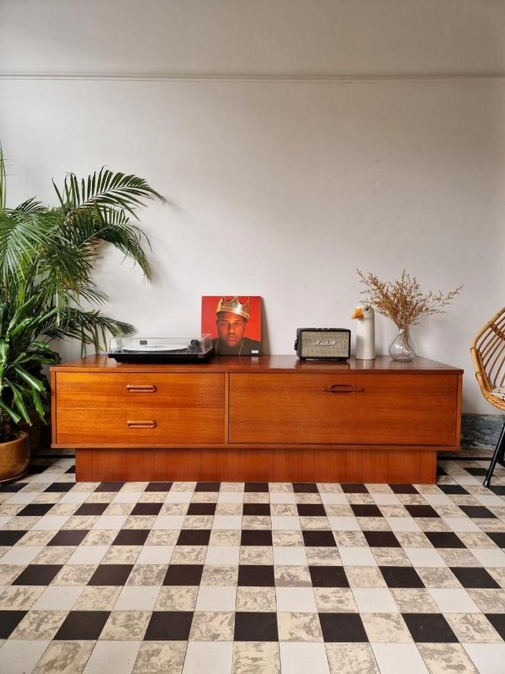 Vintage midcentury XL dressoir | tv-meubel | kast | lowboard, Maison & Meubles, Armoires | Autre, Utilisé, Enlèvement