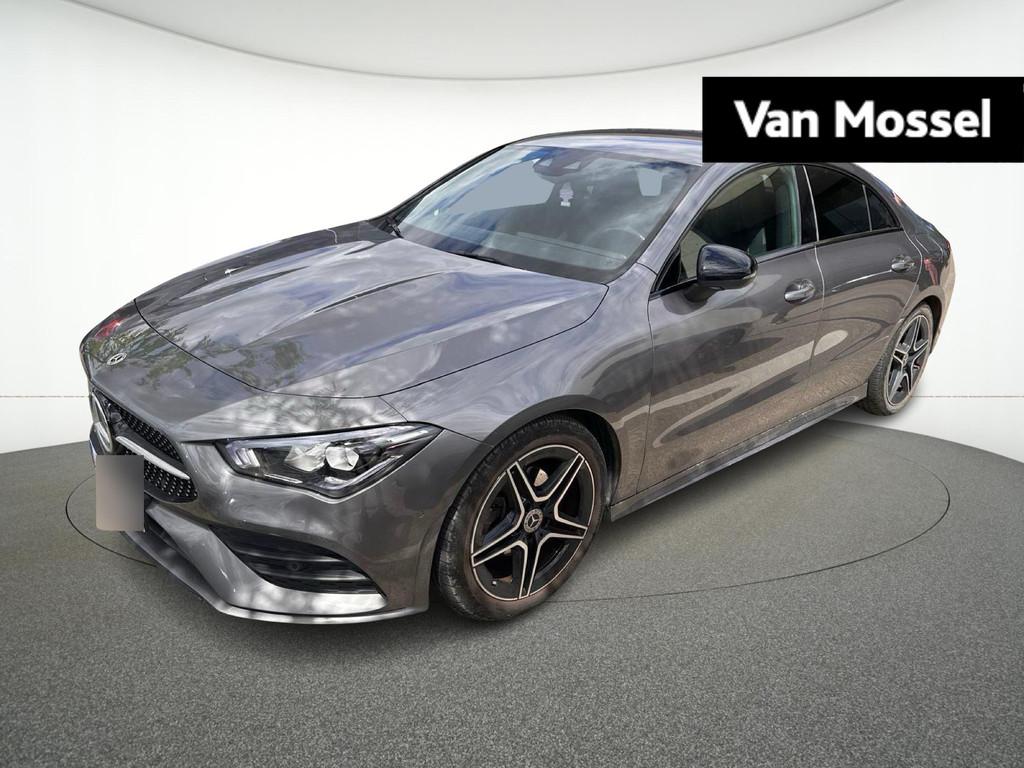 Mercedes-Benz CLA 180 AMG Line Coupé + CARPLAY + NIGHTPAKKE, Stof, Gebruikt, 4 cilinders, 136 pk
