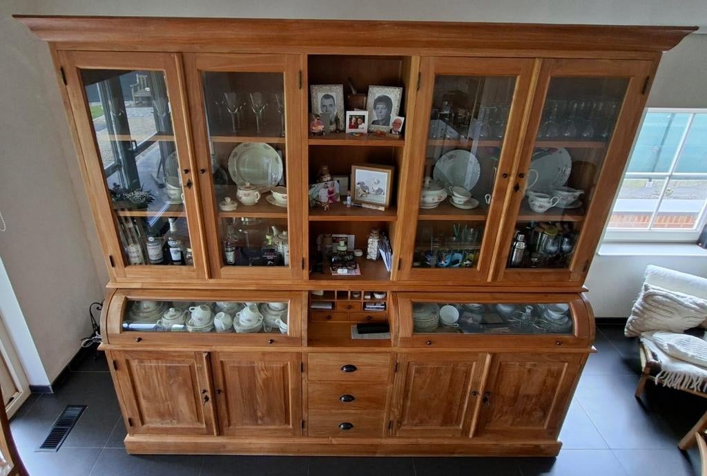 Eetkamer en living meubelen., Ophalen