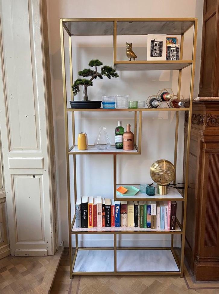 Gouden wandrek wit/roos marmer Furnified, Huis en Inrichting, Kasten | Wandmeubels, Zo goed als nieuw, 200 cm of meer, Minder dan 150 cm