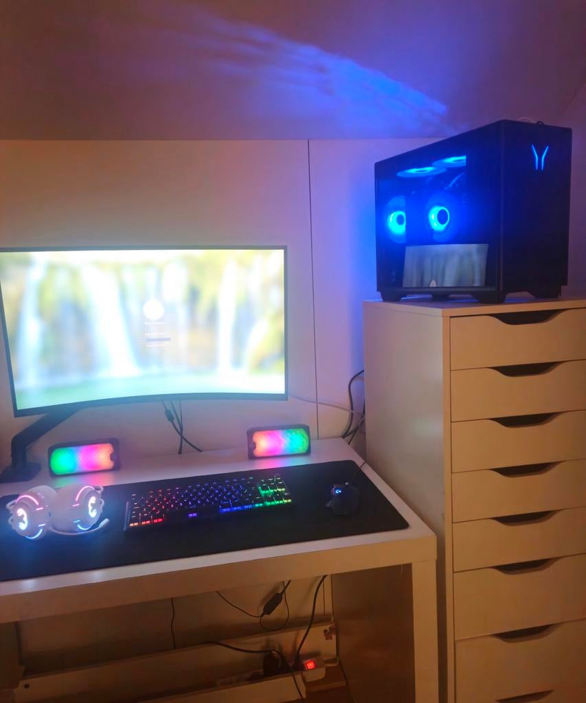 Gaming PC Set – i5 14TH / RTX 4060 / 16GB DDR5 / 1TB NVMe, Computers en Software, Windows Laptops, Ophalen, Gaming, SSD