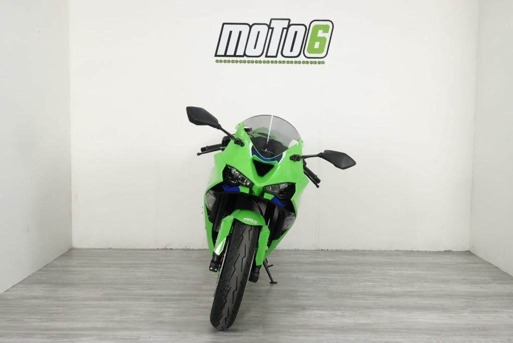 Démonstration des performances de la Kawasaki Ninja ZX-6R, Motos, Échappement sport, Permis Moto A, Entreprise, Occasion