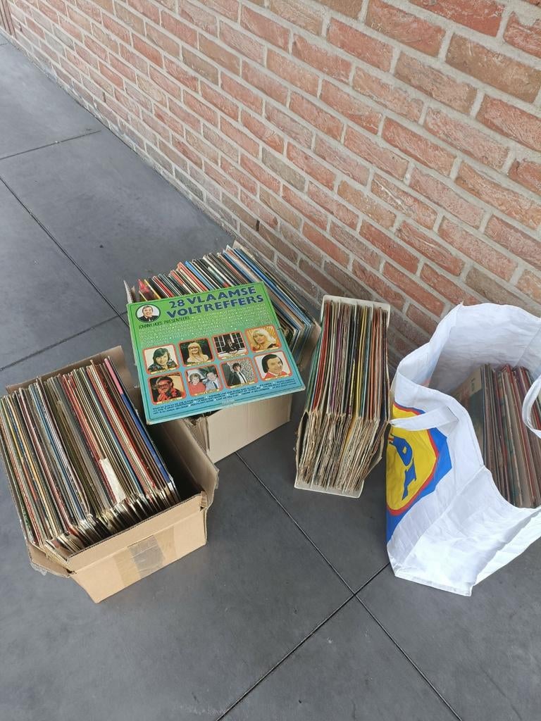 Vinylplaten lot, Enlèvement