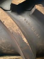 pneus agricole Goodyear 710/70R42 et 600/70R30, Articles professionnels, Enlèvement