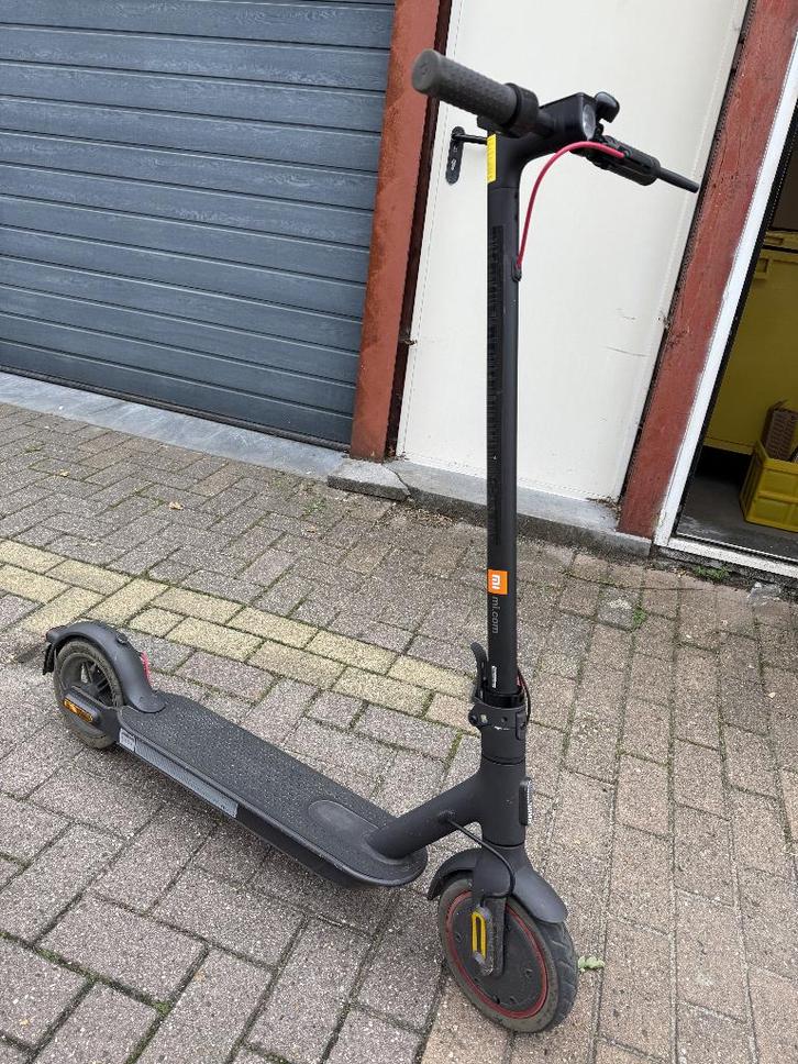 Elektrische step Xiaomi Mi elektrische scooter Pro 2, Vélos & Vélomoteurs, Trottinettes, Comme neuf, Step électrique (E-scooter)