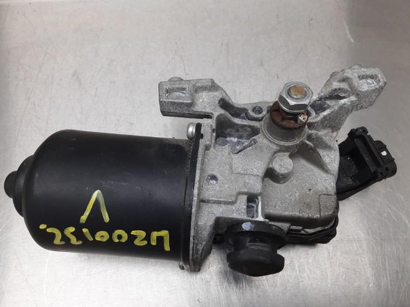 MOTEUR ESSUIE-GLACE AVANT Toyota Corolla Verso (R10 / 11), Utilisé, Toyota