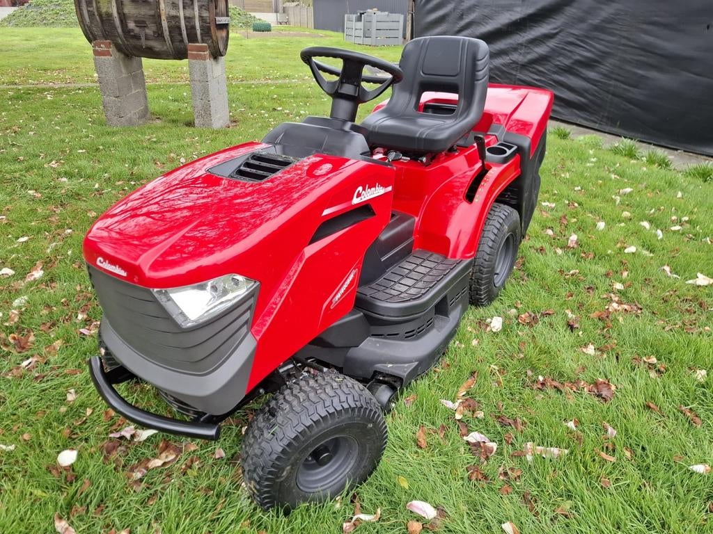 Tracteur tondeuse éjection arrière Colombia PA 160C84H, Enlèvement, Bac de ramassage