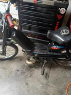 Peugeot a klas papieren zijn er bij, Fietsen en Brommers, Brommers | Puch, Ophalen