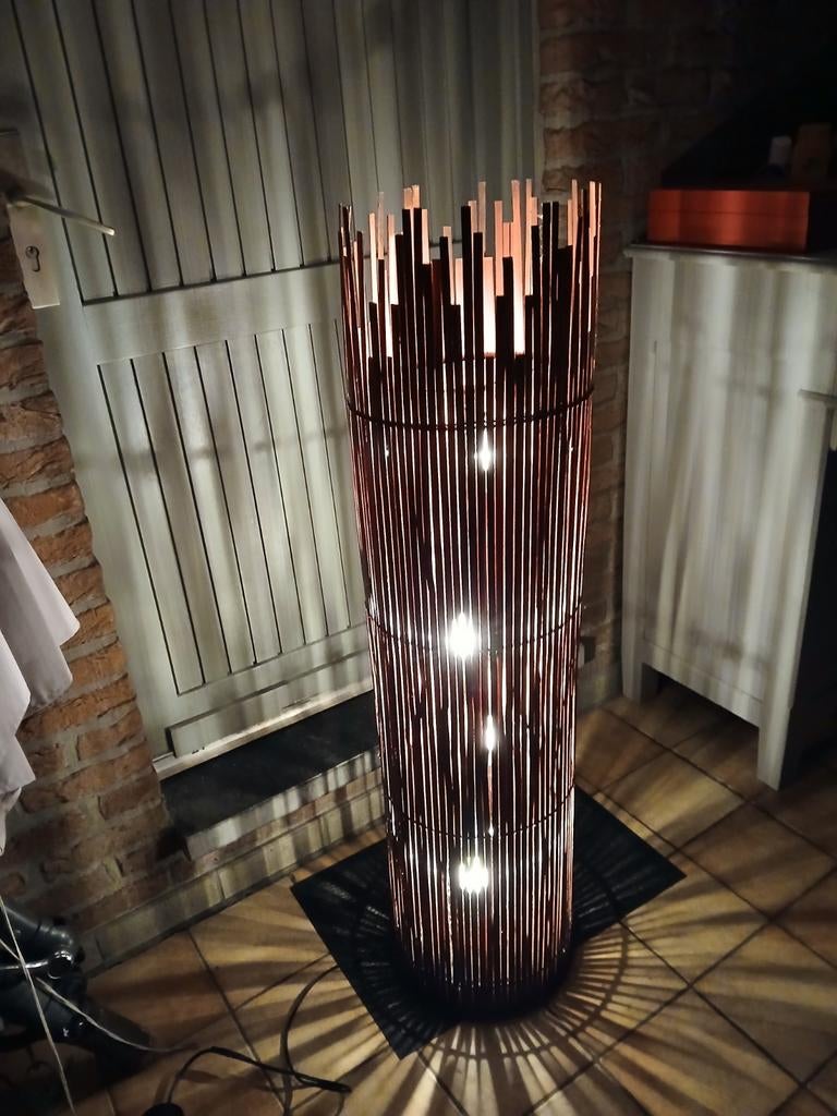 Bamboe vloerlamp, Ophalen