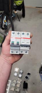 Allerlei elektra, Doe-het-zelf en Bouw, Ophalen