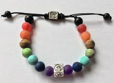 Chakra armband met Levensboom en Aum bedel, Bijoux, Sacs & Beauté, Bracelets, Neuf, Autres matériaux, Rouge, Enlèvement ou Envoi