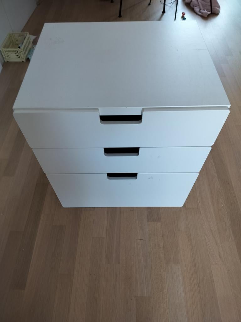 Kleine kast (3 lades), Ophalen