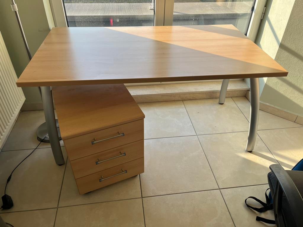 Bureau en bureau kastje, Ophalen, Zo goed als nieuw