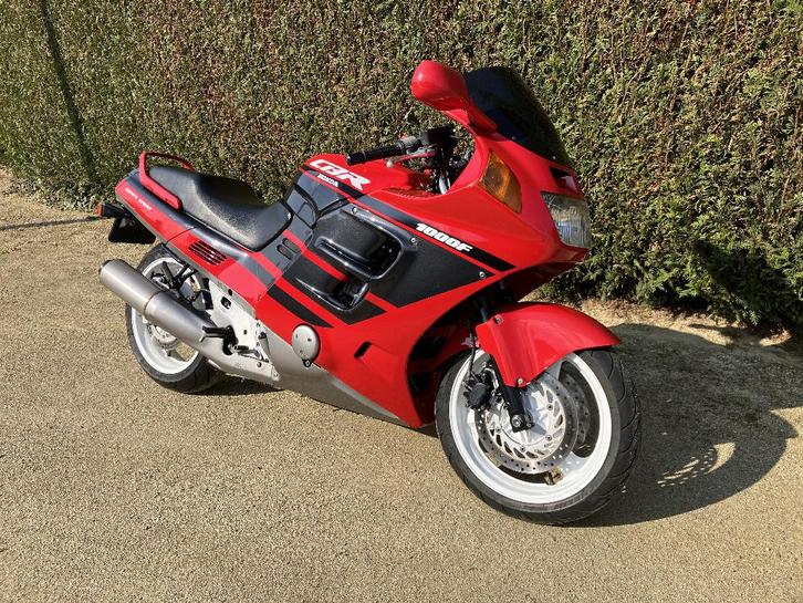 Honda CBR 1000F 1991 voorouder in goede staat!, Motoren, Motoren | Oldtimers, Sport, meer dan 35 kW, 4 cilinders, Ophalen