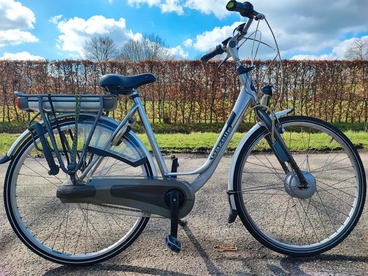Gazelle elektrische fiets - Accu minder + extra accu, Fietsen en Brommers, Fietsen | Dames | Damesfietsen, Ophalen