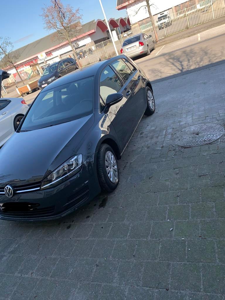 Propere Volkswagen golf 7, Auto's, Volkswagen, Voorwielaandrijving, 4 deurs, Stof, Euro 6