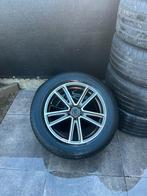235/60 R18 volvo xc60, Ophalen, Winterbanden, Velg(en)