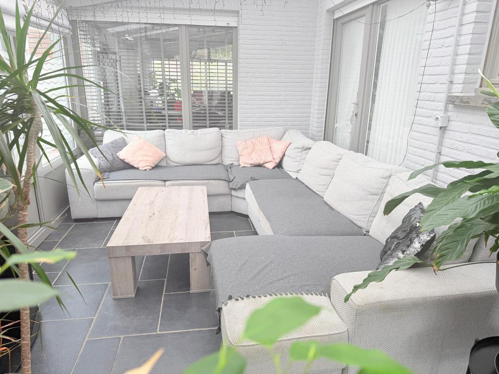 Gova hoekzetel met salontafel - mooie staat, Huis en Inrichting, Ophalen of Verzenden, Zo goed als nieuw, Vierpersoons of meer