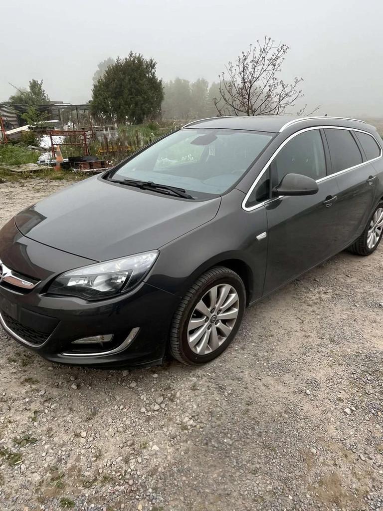 Opel Astra Astra Sports Tourer 1.6 CD Edition / EURO6b, Autos, Argent ou Gris, Achat, Euro 6, Boîte manuelle