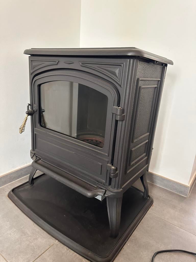 Poele a mazout + cuve, Autres carburants, Enlèvement, Utilisé, Autres types