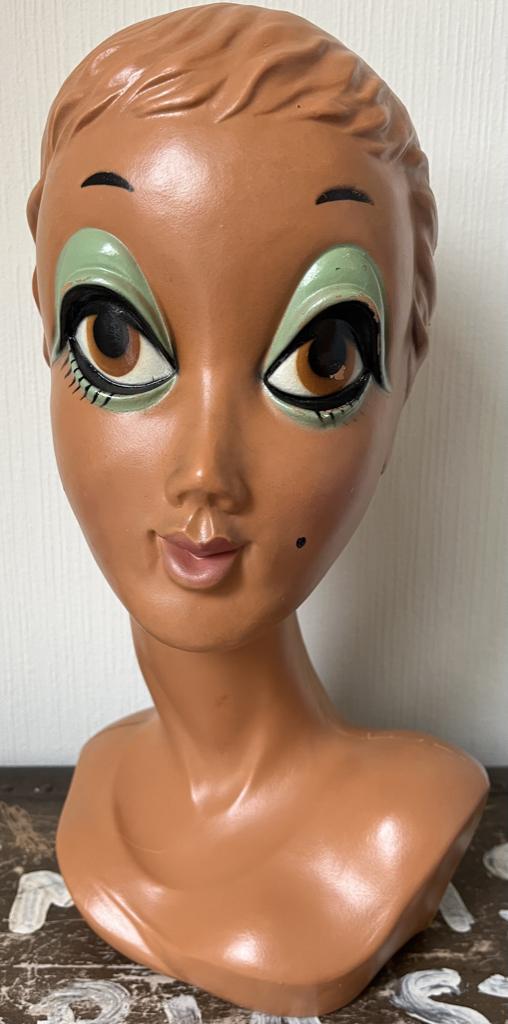 Vintage Twiggy mannequin hoofd., Huis en Inrichting, Woonaccessoires | Overige, Zo goed als nieuw, Kunststof, Meerkleurig, Vintage
