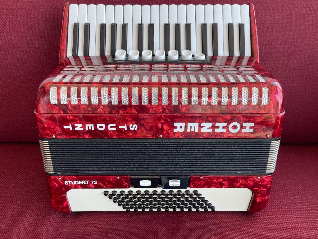 Mooie duitse Hohner Student accordeon . 72 bas ., Enlèvement ou Envoi, Comme neuf, Avec bretelles, 72 basses
