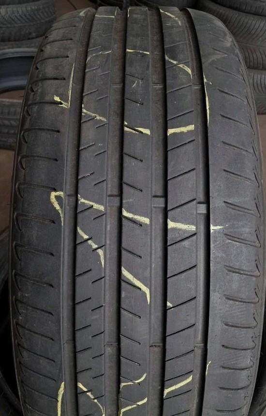 2454021 245/40/21 245/40r21 demo run flat Bridgestone 2024, Autos : Pièces & Accessoires, Commande, Audi, BMW, Citroën, Daihatsu