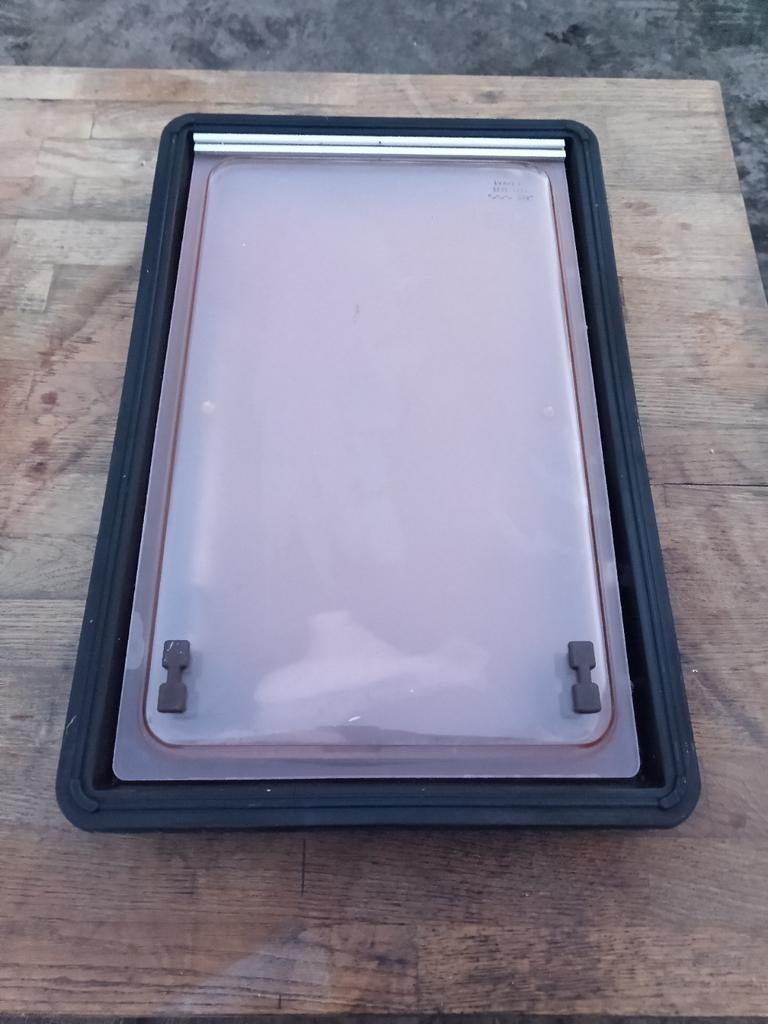 Fenêtre caravane, Caravanes & Camping