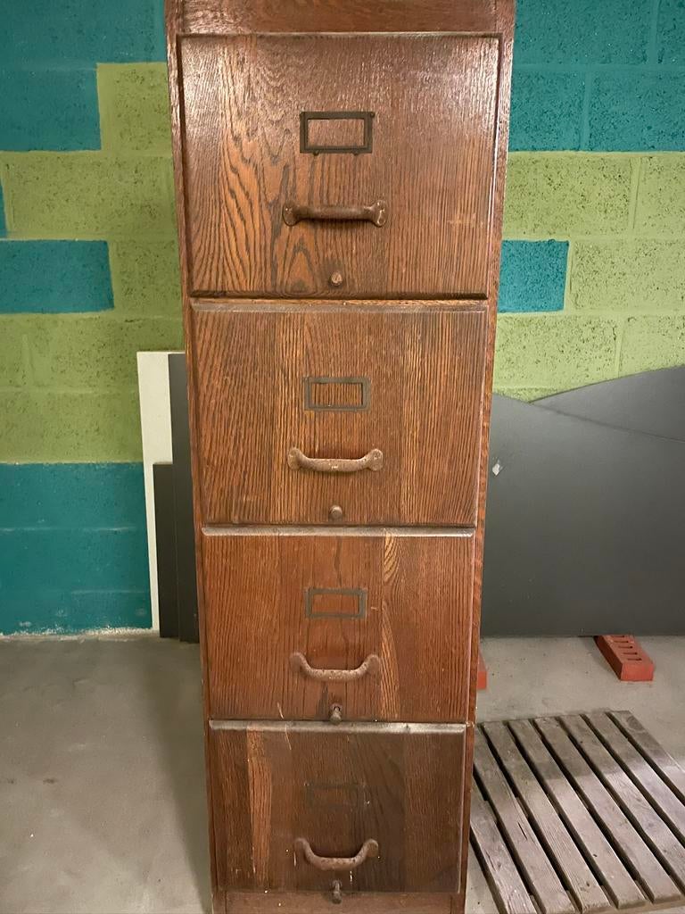 Dossierkast in hout, Enlèvement, Utilisé