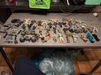 Mooi groot lot figuren en wapens van goed tot minder goed pr, Ophalen of Verzenden