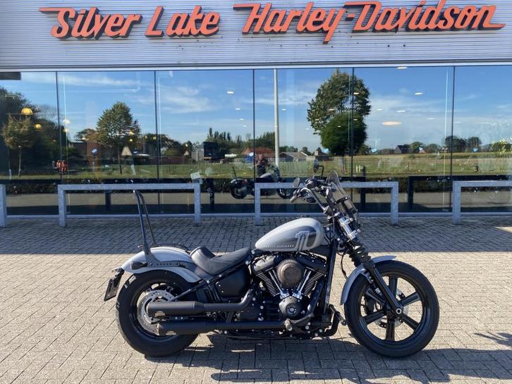 Harley-Davidson Softail Street Bob met 12 maanden waarborg, Motoren, Motoren | Harley-Davidson, Overig