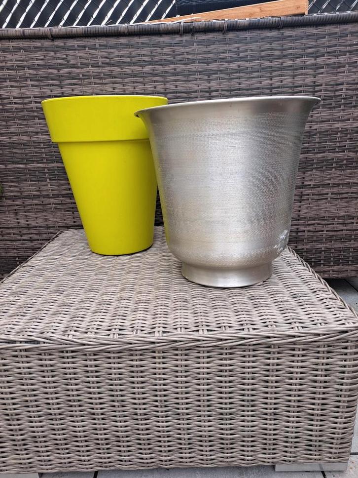 Bloempot, cache-pot voor buiten, groen en zilver, Tuin en Terras, Bloempotten, Gebruikt, Kunststof, Binnen, Balkon, Tuin, 40 tot 70 cm