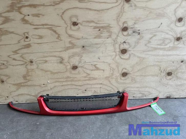 VW POLO 6N rood grille 1994-1999, Auto-onderdelen, Carrosserie, Volkswagen, Gebruikt