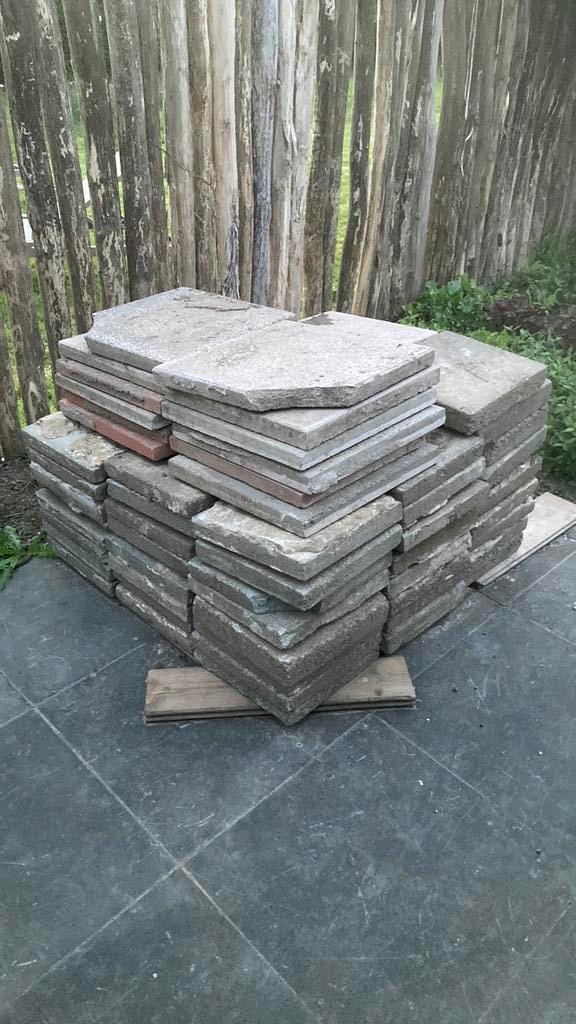 Afgedankte betontegels - gratis op te halen, Enlèvement, Utilisé, Béton