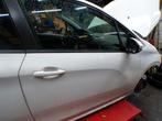 Porte avant droit (3 P) Peugeot 208 2012-2015 LP/15332, Enlèvement, Utilisé, Porte, Avant