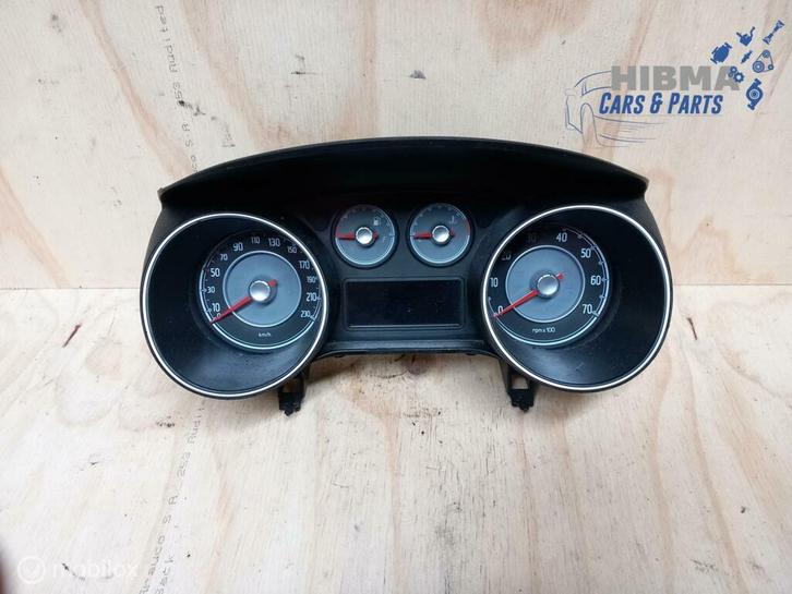 Fiat Punto Evo 1.3 M-Jet Tellerklok 5550050900 2008 t/ 2013, Auto-onderdelen, Dashboard en Schakelaars, Gebruikt, Ophalen of Verzenden