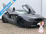 BMW i8 334pk Limited Edition Ferrada HUD 360Cam Nieuwstaat P, Auto's, BMW, Automaat, Zwart, Bedrijf, Hybride Elektrisch/Benzine