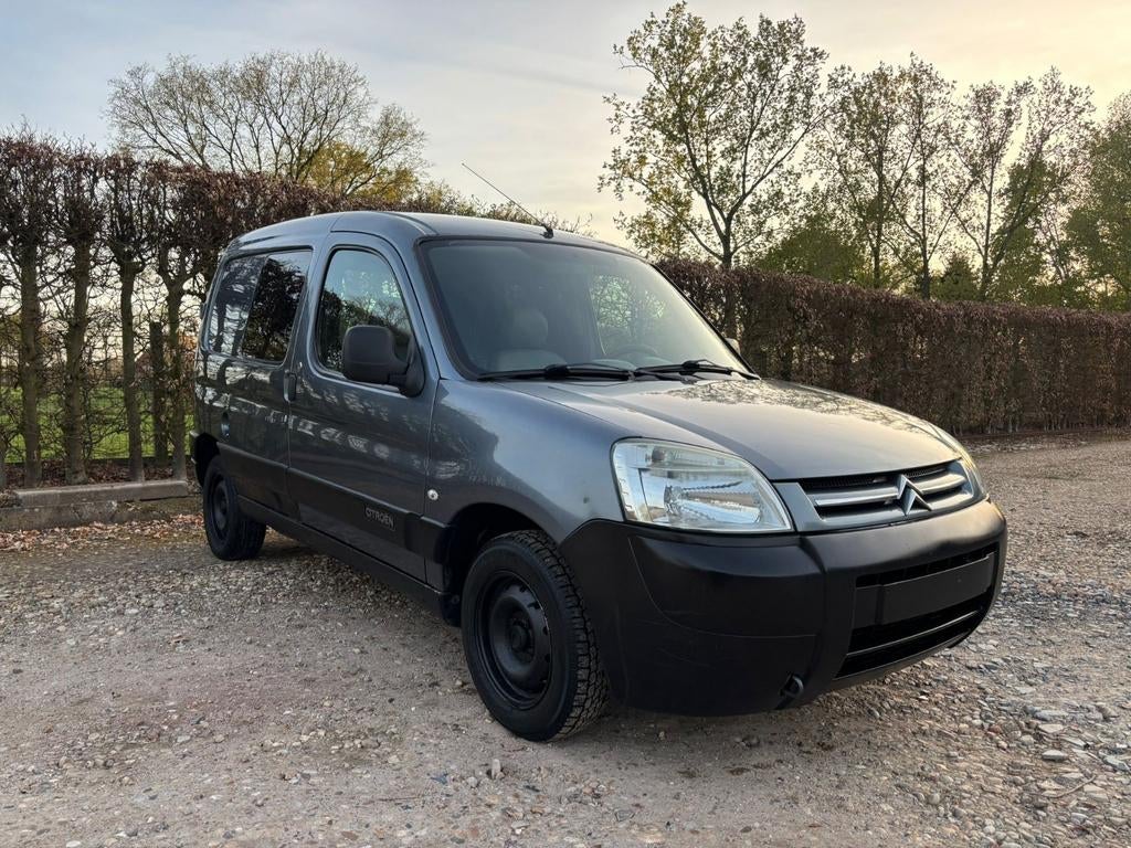 👉Gekeurd️ Blanco✅️Airco❄️Berlingo 2006 1.6 Hdi 267km❗️, Argent ou Gris, Achat, 4 portes, Boîte manuelle
