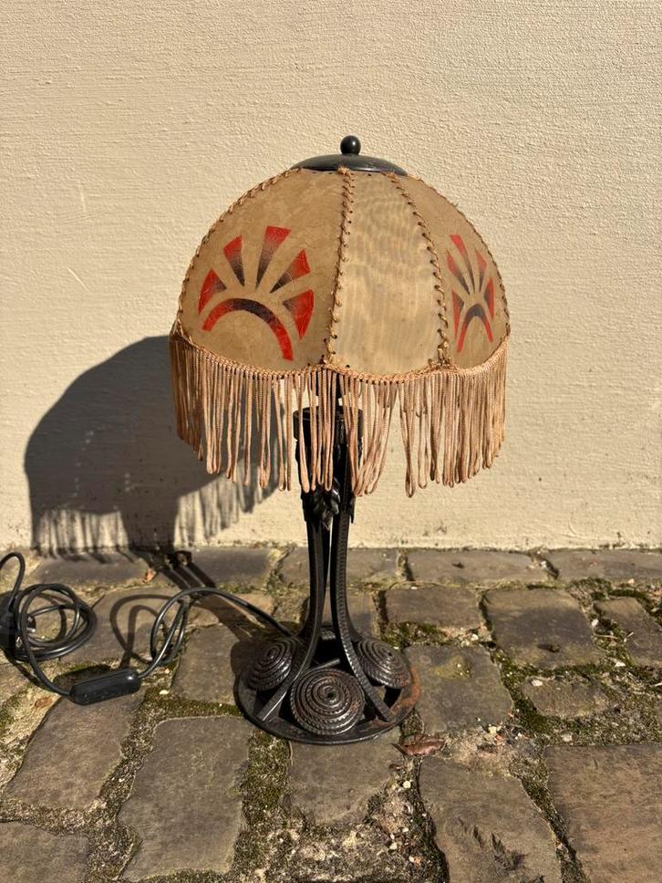 Art nouveau stalamp in smeedijzer, Antiek en Kunst, Antiek | Verlichting, Ophalen of Verzenden