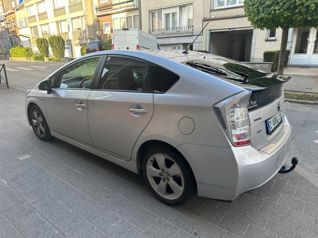 Toyota prius hybride full service new 0485905657, Achat, Entreprise, Climatisation automatique, 5 places