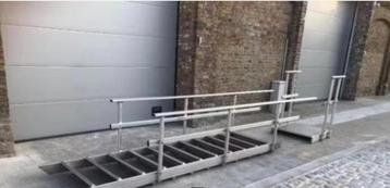 modulaire aluminium bordestrap 11 treden + platform beschikbaar voor biedingen