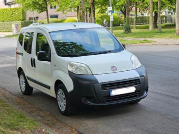 Fiat Qubo 1.4 benzine, 86000km,s, Euro 5, Gekeurd, Auto's, Voorwielaandrijving, Euro 5, Beige, Wit
