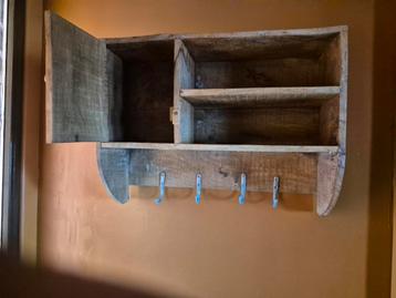 Porte manteau bois exotique  beschikbaar voor biedingen