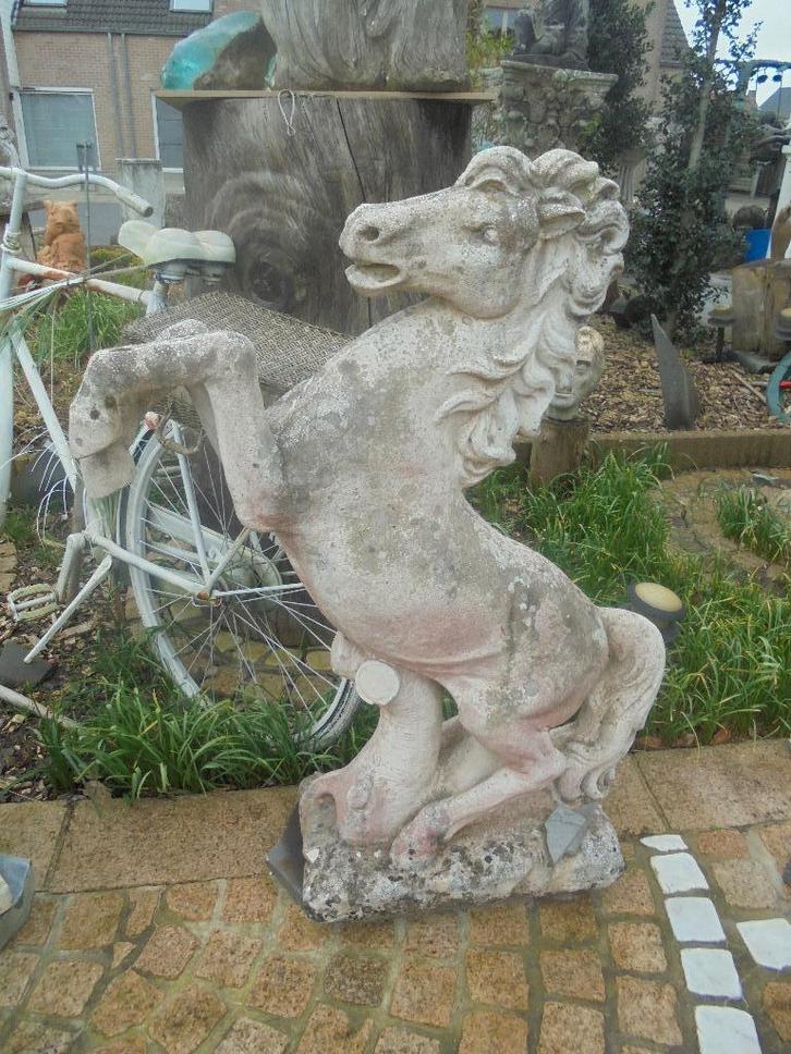 veel tuinbeelden, leeuw, paard, hoofd, tuinbeeld, Tuin en Terras, Tuinbeelden, Zo goed als nieuw, Overige typen, Ophalen