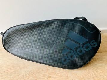 Adidas Padel Bag beschikbaar voor biedingen