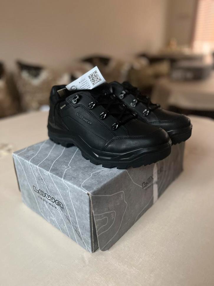 Lowa Renegade LL GTX Lo TF nieuw met doos — maat 41, Kleding | Heren, Schoenen, Nieuw, Sneakers, Zwart, Ophalen of Verzenden