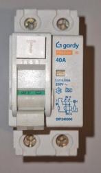 Interrupteur de courant de perte à 2 pôles Gardy 40A 300mA, Bricolage & Construction, Enlèvement, Comme neuf, Interrupteur