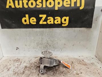 Motorsteun van een Opel Astra beschikbaar voor biedingen